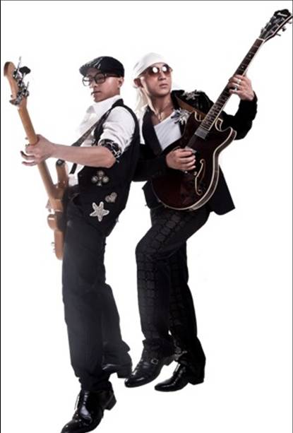 2013��Ԫ�����Ӹ����ϡ�����ǧ�ơ�������ɽ--ǧ���Ӹ����·�������ײ����������