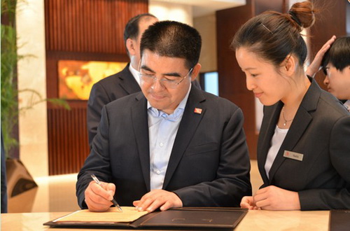 �Ʋ�ʩ�ľ޴�ر�