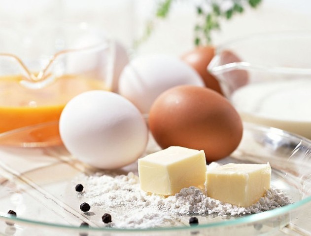 揭秘:不要再吃鸡蛋!一个养鸡场老板女儿带血的忏悔和劝告 揭秘:不要再吃鸡蛋!一个养鸡场老板女儿带血的忏悔和劝告