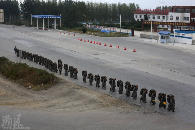 辽宁道源寺女苦行僧的行脚生活 辽宁道源寺女苦行僧的行脚生活