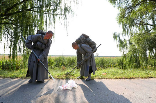 辽宁道源寺女苦行僧的行脚生活 辽宁道源寺女苦行僧的行脚生活
