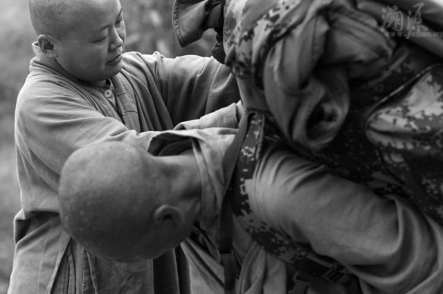 辽宁道源寺女苦行僧的行脚生活 辽宁道源寺女苦行僧的行脚生活