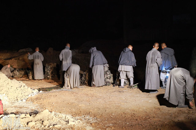 辽宁道源寺女苦行僧的行脚生活 辽宁道源寺女苦行僧的行脚生活