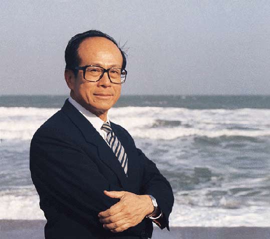 李嘉诚:学佛让我成为华人首富 李嘉诚:学佛让我成为华人首富