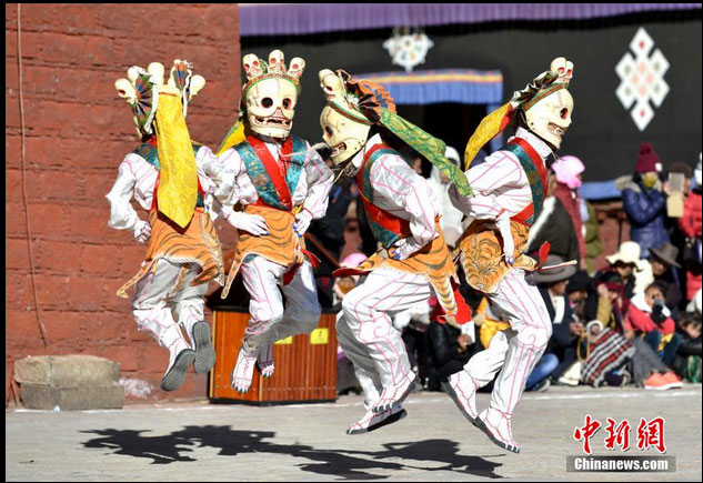 ���س����¾���������ʽ��а����_ӭ�Ӳ������꣨ͼƬ��