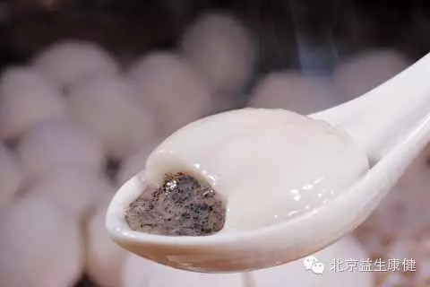 ףԪ���ڿ��֣�Ԫ���������Է��������˲��˶�ԣ���