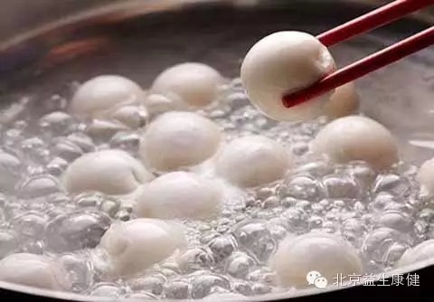 ףԪ���ڿ��֣�Ԫ���������Է��������˲��˶�ԣ���