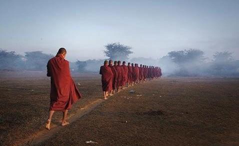 ���Ｊ����:���������˺���Ӧ�뵽��ǰ��ҵ������