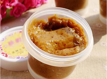 ��Ժ��ǵ�Ů����ɫ�ã����������ô���Ѫ���գ�