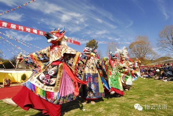 新时代的东宝仲巴呼图克图 新时代的东宝仲巴呼图克图