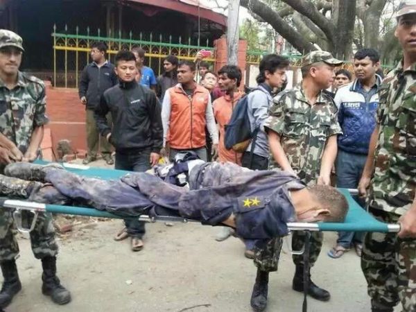 尼泊尔8.1级地震现场最新画面!请为尼泊尔地震灾区诵咒祈福 尼泊尔8.1级地震现场最新画面!请为尼泊尔地震灾区诵咒祈福