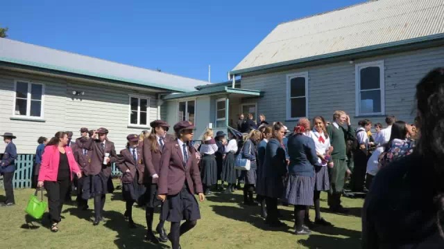 ����ͼ�İɶ�Ԫ�Ļ��������ġ������������������Ȱ��л��Ļ����ڽ̽���