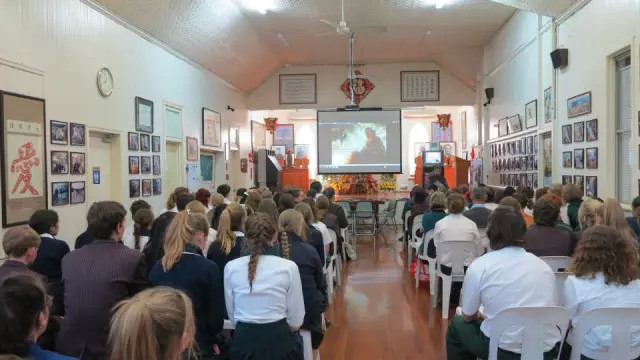 ����ͼ�İɶ�Ԫ�Ļ��������ġ������������������Ȱ��л��Ļ����ڽ̽���