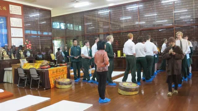 ����ͼ�İɶ�Ԫ�Ļ��������ġ������������������Ȱ��л��Ļ����ڽ̽���