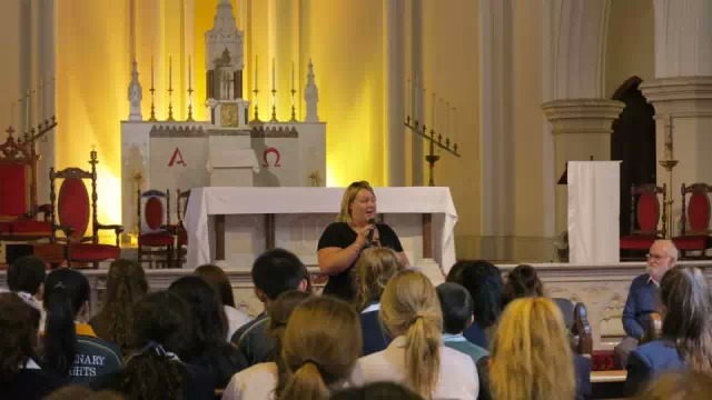 ����ͼ�İɶ�Ԫ�Ļ��������ġ������������������Ȱ��л��Ļ����ڽ̽���