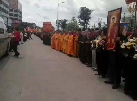 《净土易行道万修万人去》──定弘祖母往生的启示 《净土易行道万修万人去》──定弘祖母往生的启示