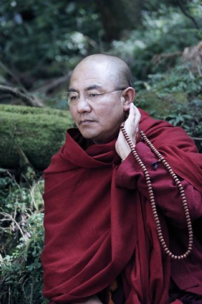 索达吉堪布开示念珠功德--不能不知道的“念珠那些事” 索达吉堪布开示念珠功德--不能不知道的“念珠那些事”