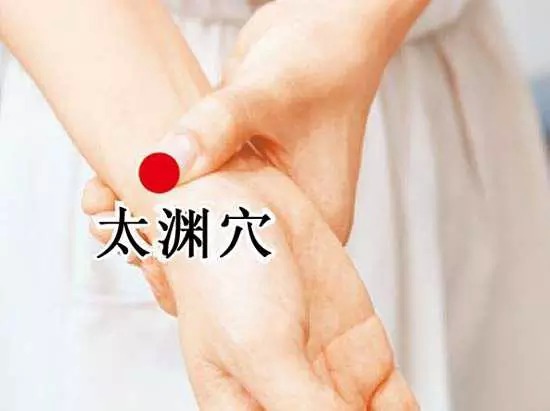 �����Ѩλ�൱�ڳ���ζ�ػ��裬�����޽��ɣ�