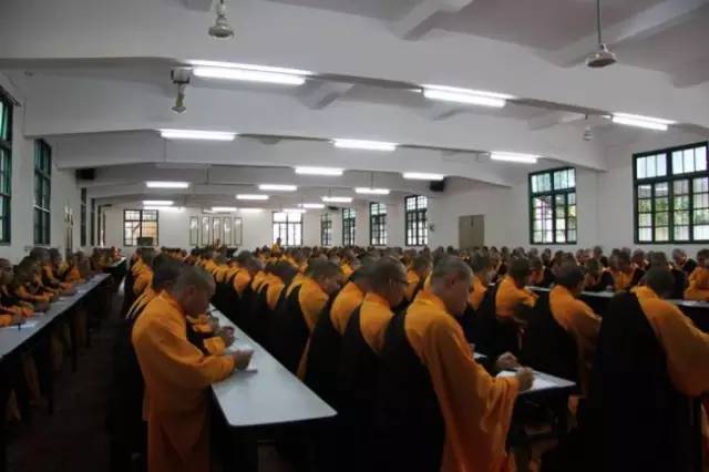 ������һ�ֻ������ϵ�����