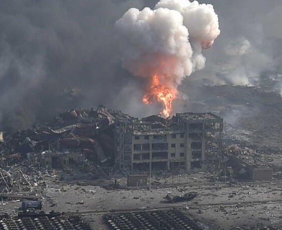 天津万科业主逃生记——惊魂24小时! 天津万科业主逃生记——惊魂24小时!