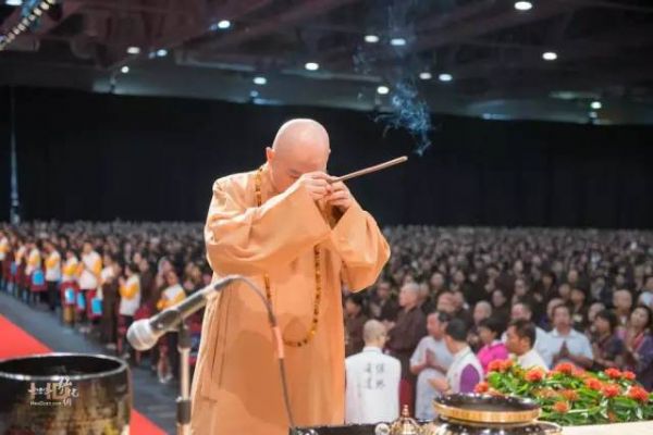 �ؚw�}�t����_�D���������ģ�2015��Ԫ�����Q�շ���ՄԒ�۸������DƬ��