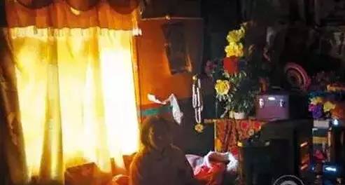 �¸���λ������Ů��ͨ����֪δ��Ȱ�˷�������