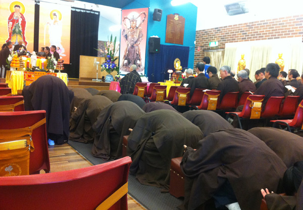 ӛѩ��Q�ڌW��2015��9����10��Т�H����o��Ϣ�ķ����A�M�����DƬ������