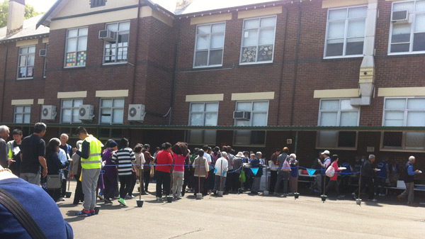 ӛѩ��Q�ڌW��2015��9����10��Т�H����o��Ϣ�ķ����A�M�����DƬ������