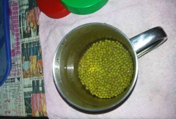 ��ɫʳƷ��һ������ƿ�����ֳ�ȫ���˳ԵĶ�ѿ��