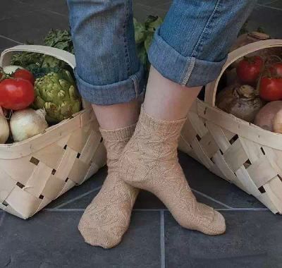 少女睡前把洋葱放进了袜子,第二天竟然发生了......太神奇了!附:视频 少女睡前把洋葱放进了袜子,第二天竟然发生了......太神奇了!附:视频