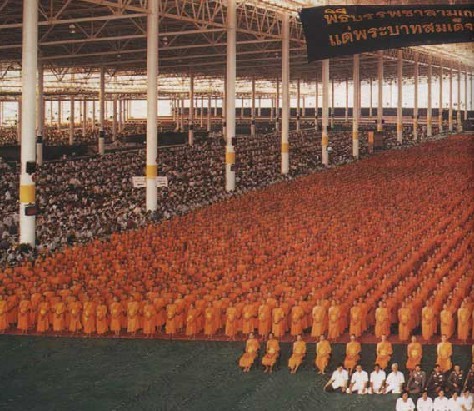 世界最大寺院:極其壯觀的泰國法身寺!见者增福,随喜转发 世界最大寺院:極其壯觀的泰國法身寺!见者增福,随喜转发