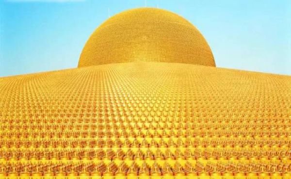 世界最大寺院:極其壯觀的泰國法身寺!见者增福,随喜转发 世界最大寺院:極其壯觀的泰國法身寺!见者增福,随喜转发