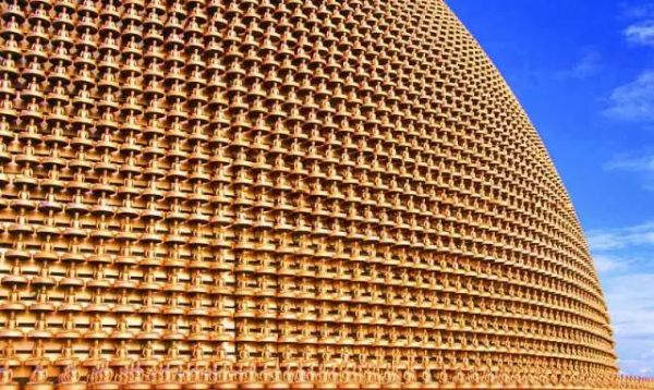 世界最大寺院:極其壯觀的泰國法身寺!见者增福,随喜转发 世界最大寺院:極其壯觀的泰國法身寺!见者增福,随喜转发