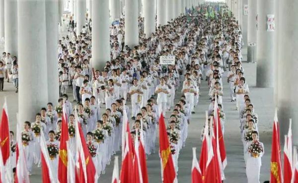 ���������Ժ���O����^��̩�������£�������������ϲת��