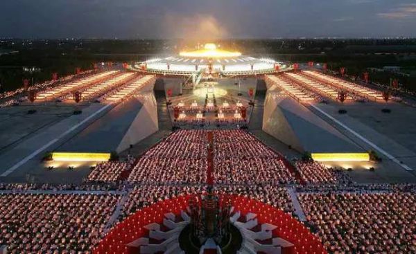 ���������Ժ���O����^��̩�������£�������������ϲת��