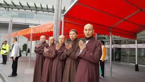 ��ͼ�����������滤��Ϣ�ֳ���ϵ���