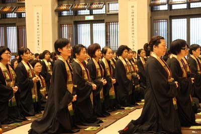 学佛礼仪---在家居士须知 学佛礼仪---在家居士须知