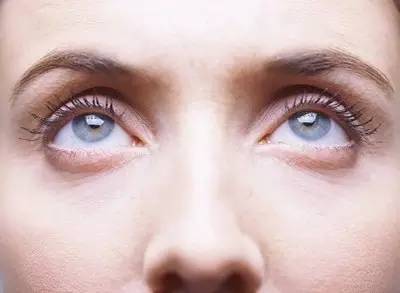 �����𴲻ƽ�10���ӣ�����Զ��10�꣡