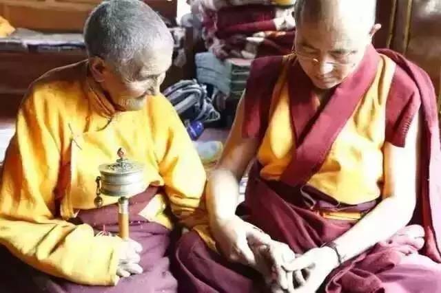 ���Ｊ����������ĸ��_���ı���Ī��������ѧ��