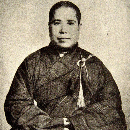 �����Ů��ʫ�����ӡ���ʦ��ͷ���Ⱥ����