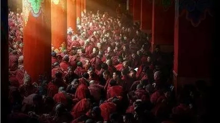 密宗中所讲的加持力是真实存在的吗? 密宗中所讲的加持力是真实存在的吗?