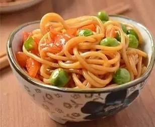 四款夏季纯素凉面,好吃极了 四款夏季纯素凉面,好吃极了