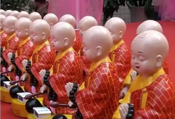 你会说“阿弥陀佛”,这叫会念佛呀? 你会说“阿弥陀佛”,这叫会念佛呀?