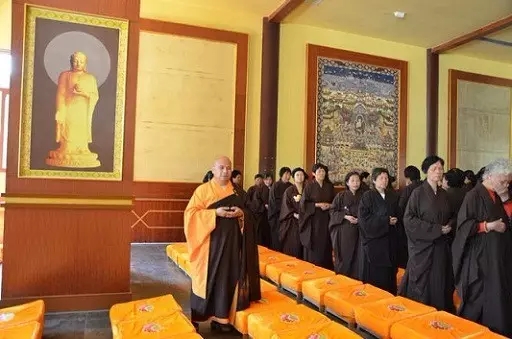 如何顺利完成一昼夜经行念佛? 如何顺利完成一昼夜经行念佛?