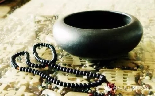 �ϰ�׬Ǯ�����У������ܷ��ã�