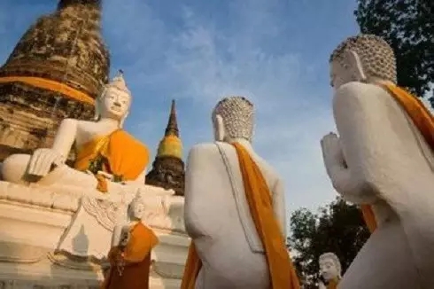 皈依佛门有条件限制吗? 皈依佛门有条件限制吗?