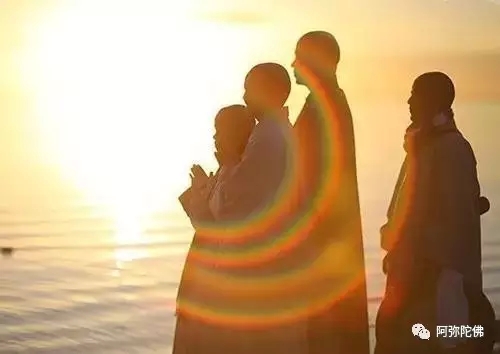 念佛的人得佛光注照 念佛的人得佛光注照