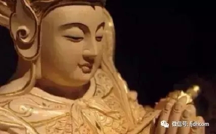 һ���˺����׸�Ӧ���Ǳ�ʾ���Ӧ���п����ǹ���