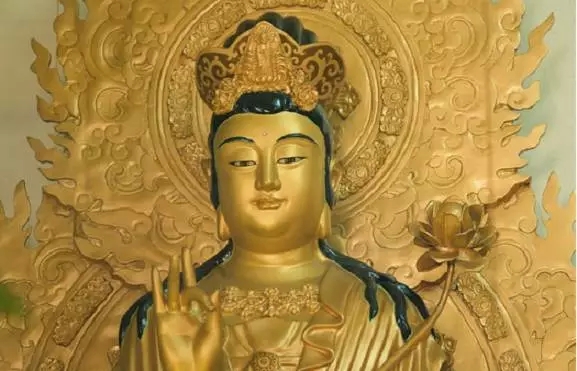 ���ַ�������òׯ������