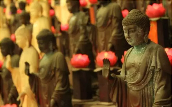 虔诚的心和敬业的精神 虔诚的心和敬业的精神